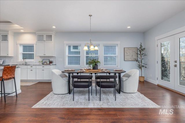 3772 N Willowbar Ln, Garden City, ID 83714