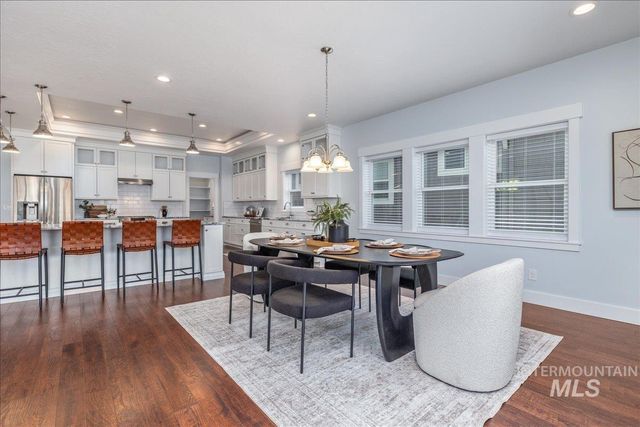 3772 N Willowbar Ln, Garden City, ID 83714