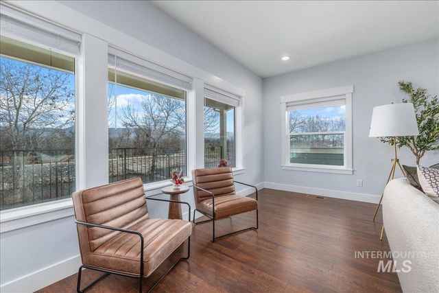 3772 N Willowbar Ln, Garden City, ID 83714