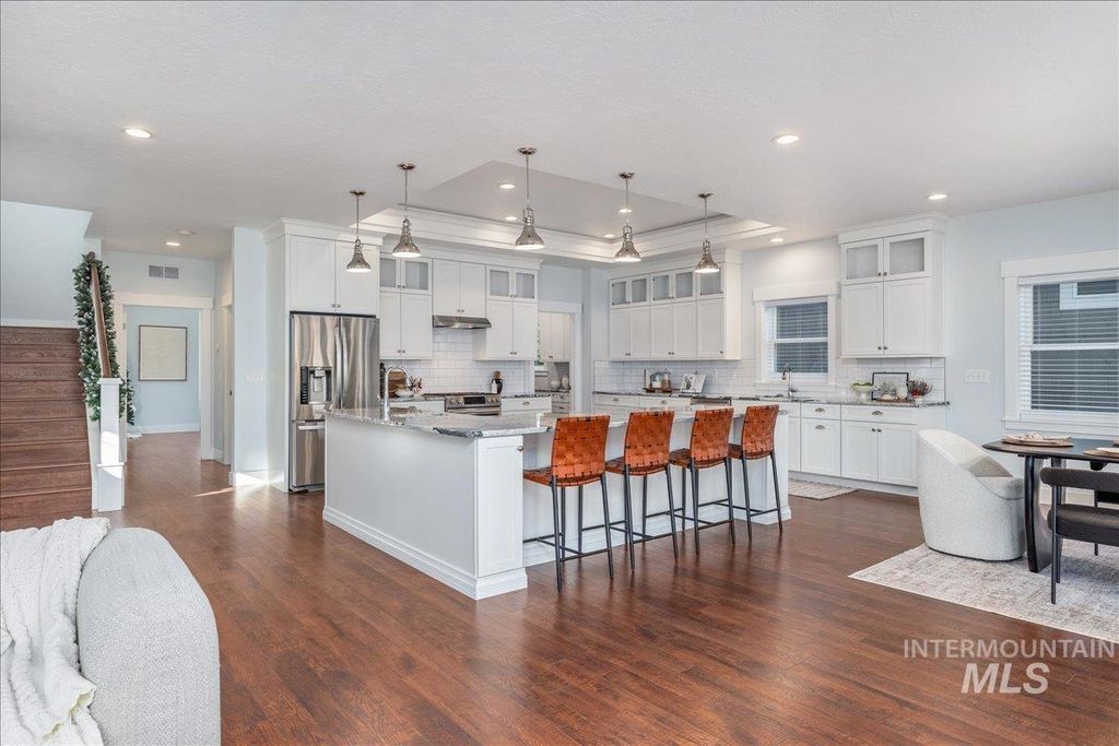 3772 N Willowbar Ln, Garden City, ID 83714 photo 5