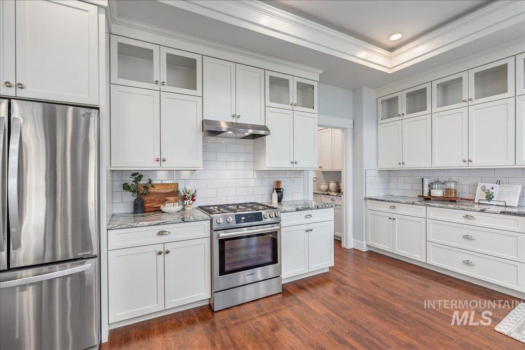 3772 N Willowbar Ln, Garden City, ID 83714 photo 9