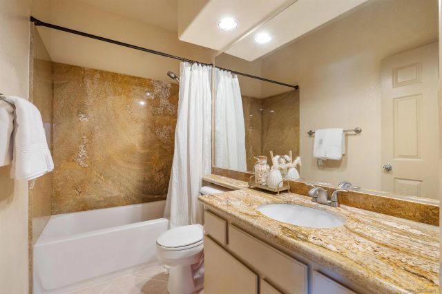 1992 Ridge Way Glen, Escondido, CA 92029