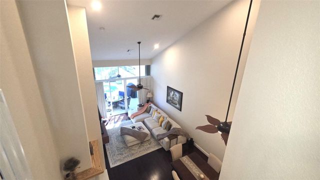 504 W Palm Aire Drive 504, Pompano Beach, FL 33069