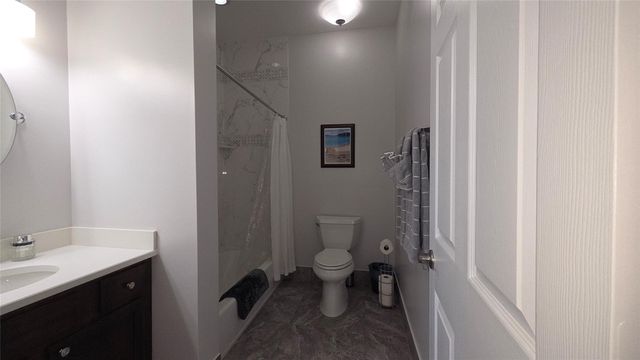504 W Palm Aire Drive 504, Pompano Beach, FL 33069