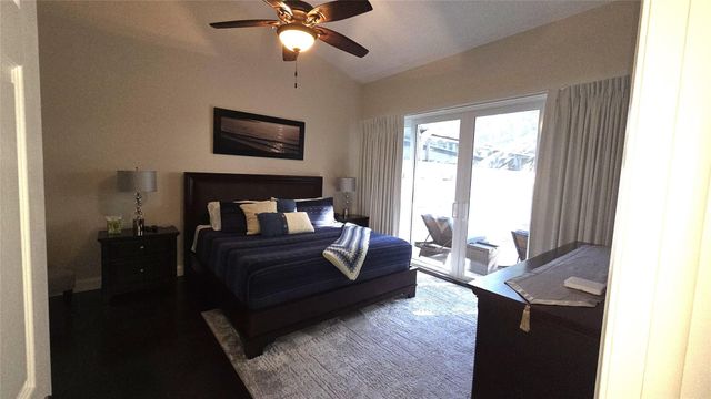 504 W Palm Aire Drive 504, Pompano Beach, FL 33069