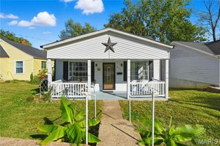 812 Ridge Avenue, Festus, MO 63028