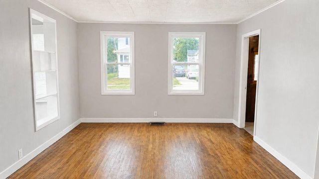 1022 MT VERNON STREET, Oshkosh, WI 54901