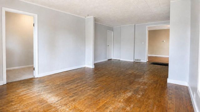 1022 MT VERNON STREET, Oshkosh, WI 54901