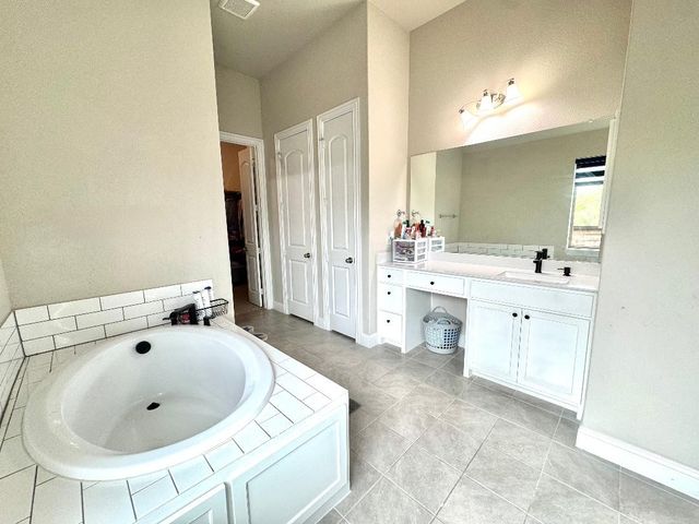 1033 Bayberry Drive, Northlake, TX 76226