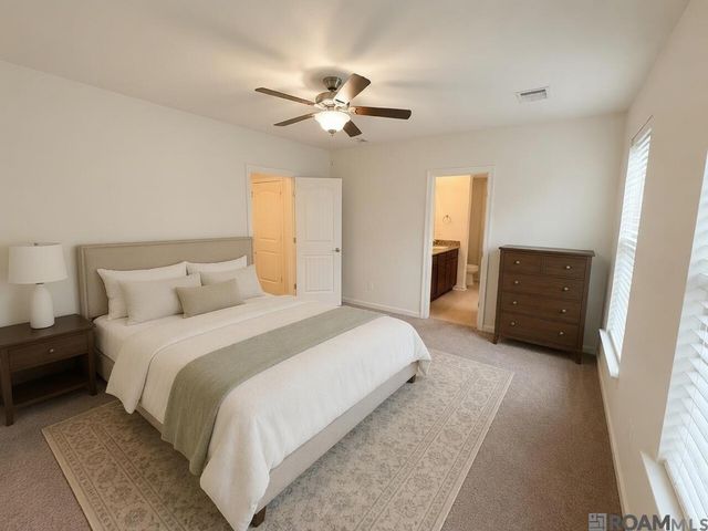 1439 Granby Dr, Baton Rouge, LA 70820
