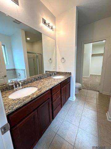 1439 Granby Dr, Baton Rouge, LA 70820