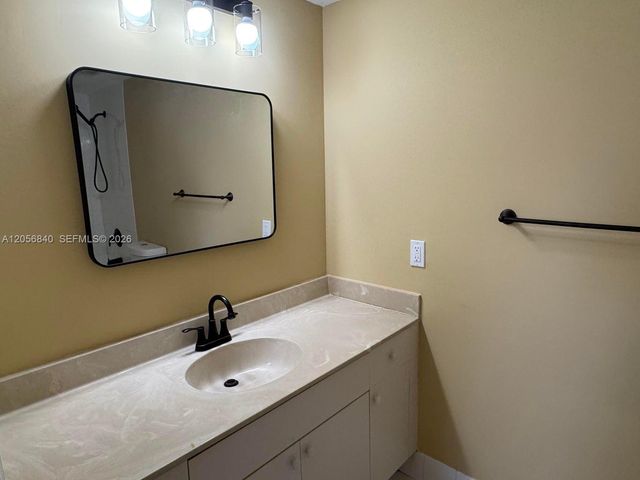 1133 Golden Lakes Boulevard 812, West Palm Beach, FL 33411