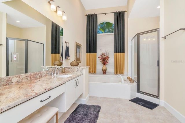 18916 SAINT LAURENT DRIVE, Lutz, FL 33558