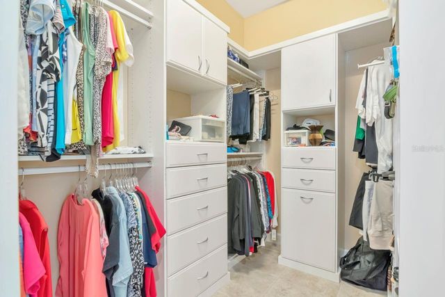 18916 SAINT LAURENT DRIVE, Lutz, FL 33558