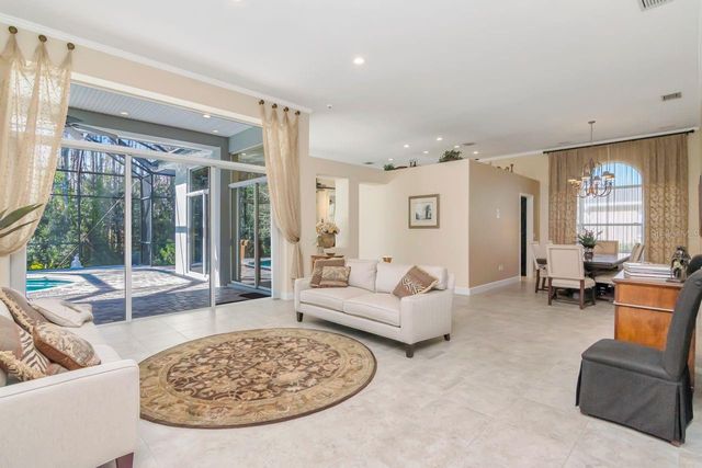 18916 SAINT LAURENT DRIVE, Lutz, FL 33558