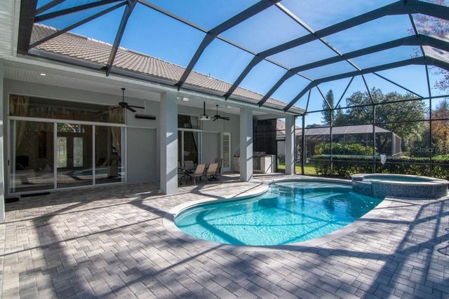 18916 SAINT LAURENT DRIVE, Lutz, FL 33558