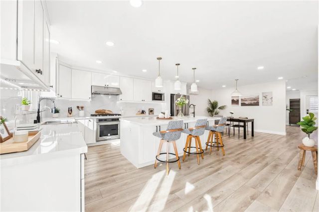 11537 Samoa Street, Cypress, CA 90630