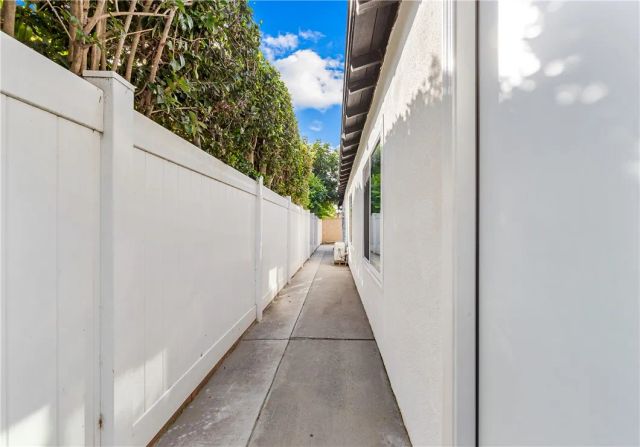 11537 Samoa Street, Cypress, CA 90630