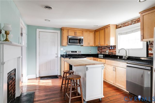 2716 E Clay, Richmond, VA 23223