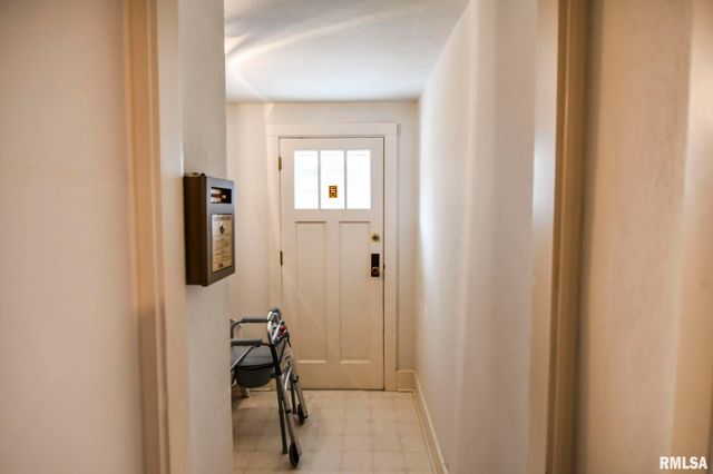 1109 Osburn Avenue, Springfield, IL 62702