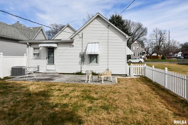 1109 Osburn Avenue, Springfield, IL 62702