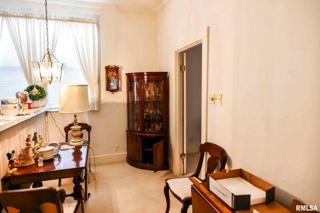 1109 Osburn Avenue, Springfield, IL 62702