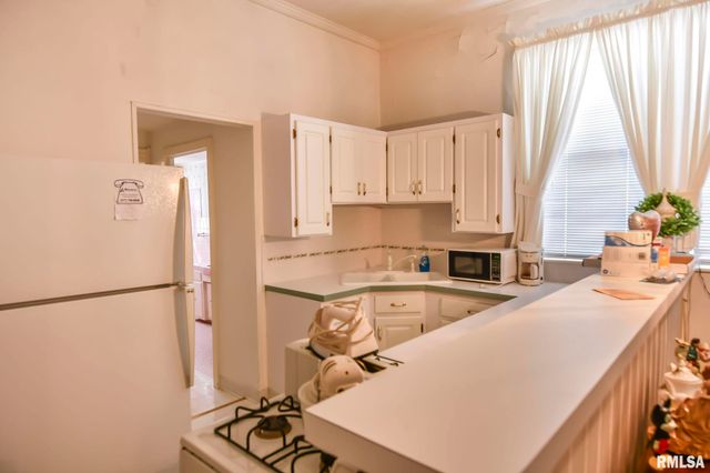 1109 Osburn Avenue, Springfield, IL 62702