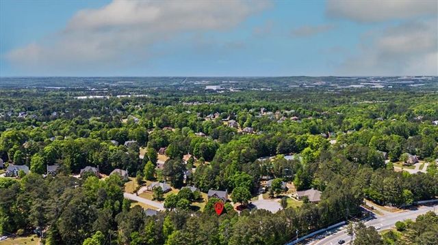 615 Stonebriar Way SW, Atlanta, GA 30331