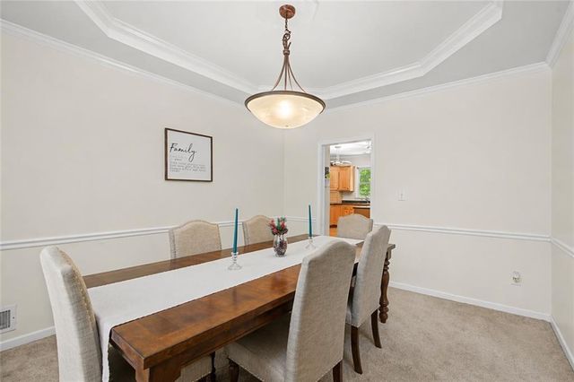 615 Stonebriar Way SW, Atlanta, GA 30331