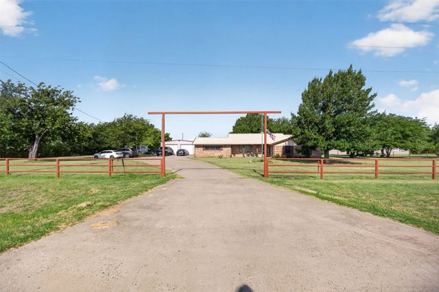 12501 Fm 2331, Godley, TX 76044