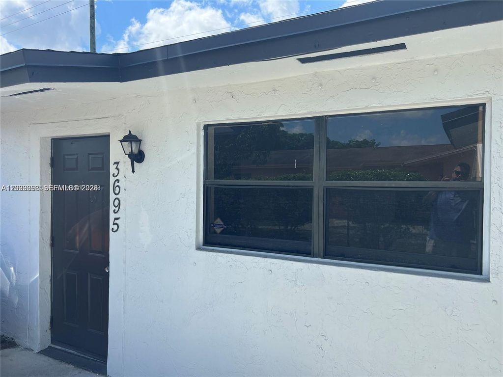 3695 NW 187th Street 3695, Miami Gardens, FL 33056