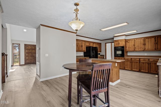 205 Roxdale Place, Roxboro, NC 27574