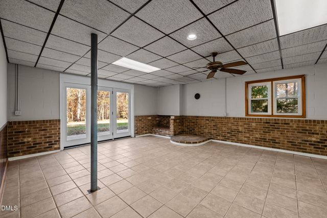 205 Roxdale Place, Roxboro, NC 27574