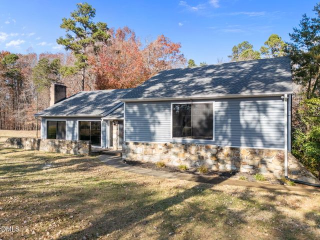 205 Roxdale Place, Roxboro, NC 27574