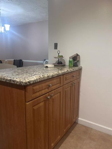 7300 NW 17th Street 320, Plantation, FL 33313