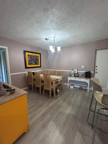 7300 NW 17th Street 320, Plantation, FL 33313
