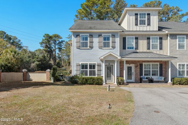 77 Battery Creek Club Drive, Beaufort, SC 29902