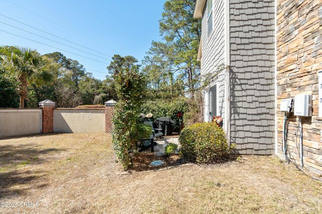 77 Battery Creek Club Drive, Beaufort, SC 29902
