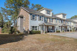 77 Battery Creek Club Drive, Beaufort, SC 29902