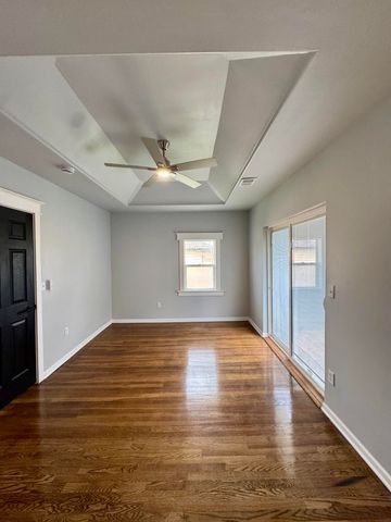 725 Polk Street, Gary, IN 46402