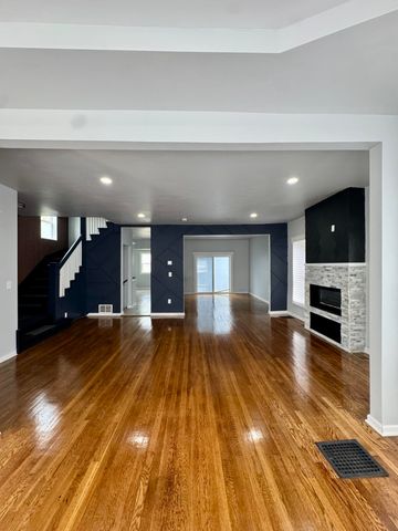 725 Polk Street, Gary, IN 46402