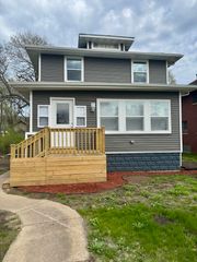 725 Polk Street, Gary, IN 46402