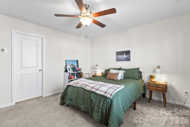 3738 Yorkshire Place, Terrell, NC 28682