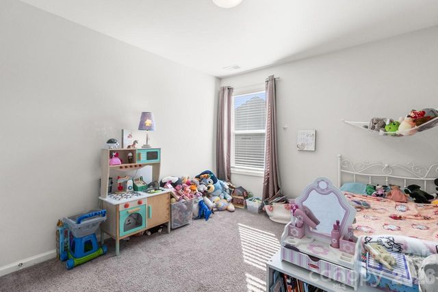 3738 Yorkshire Place, Terrell, NC 28682