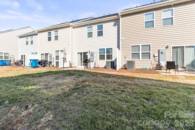 3738 Yorkshire Place, Terrell, NC 28682