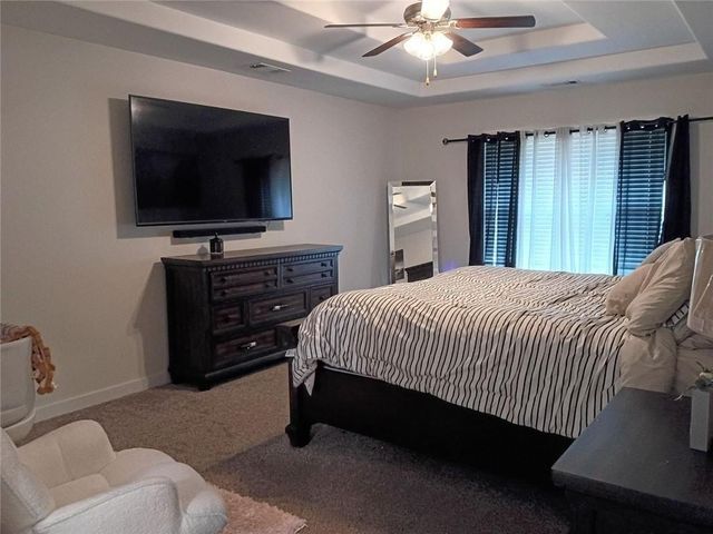 807 Ridgeview Court, Hampton, GA 30228