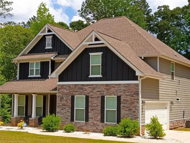807 Ridgeview Court, Hampton, GA 30228