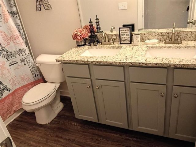 807 Ridgeview Court, Hampton, GA 30228