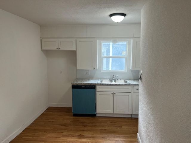 522 E Woodard Street, Denison, TX 75021