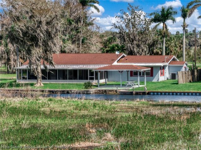 1317 Lakeshore Drive, Lorida, FL 33857